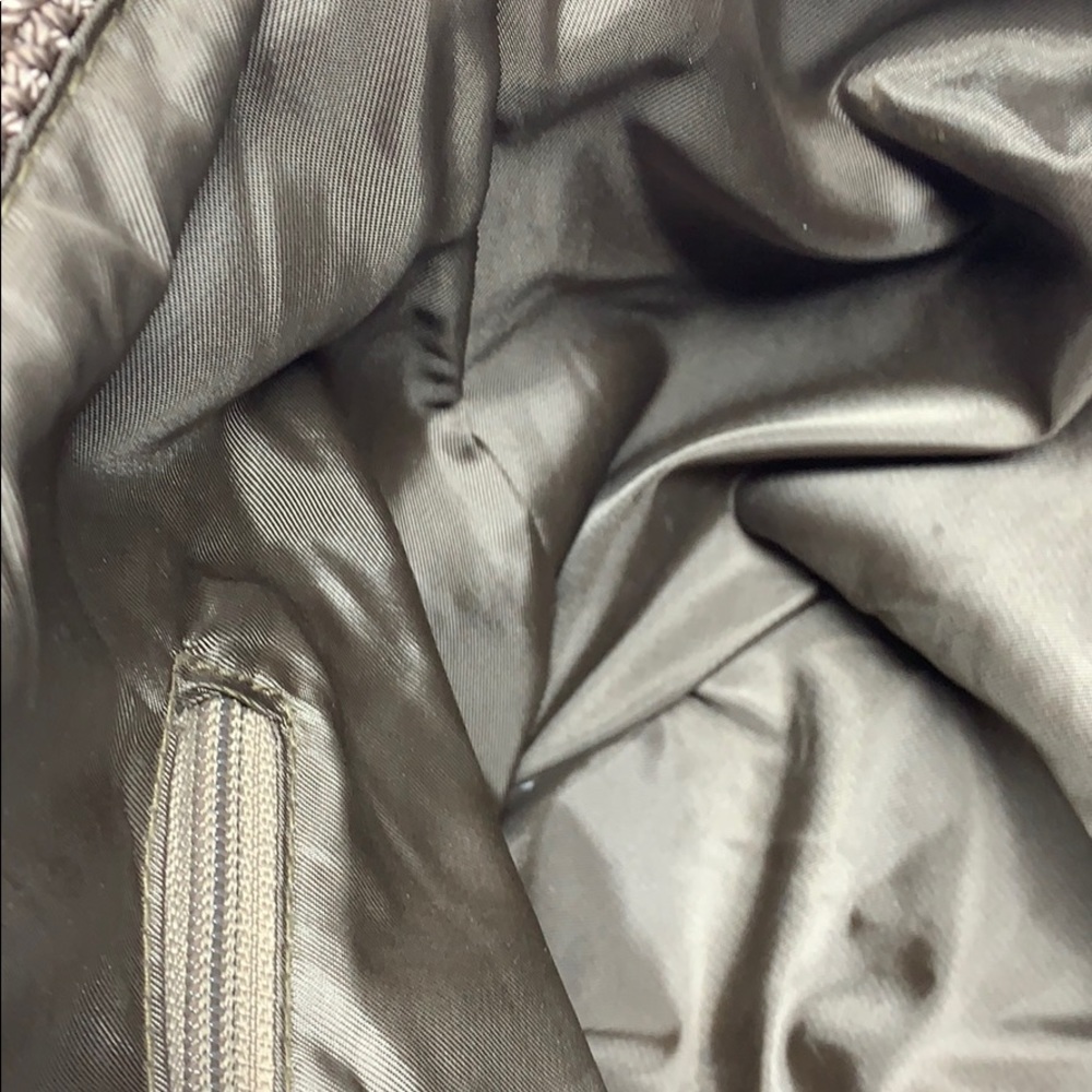 The Sak; crochet hobo bag; Excellent condition - Picture 12 of 13